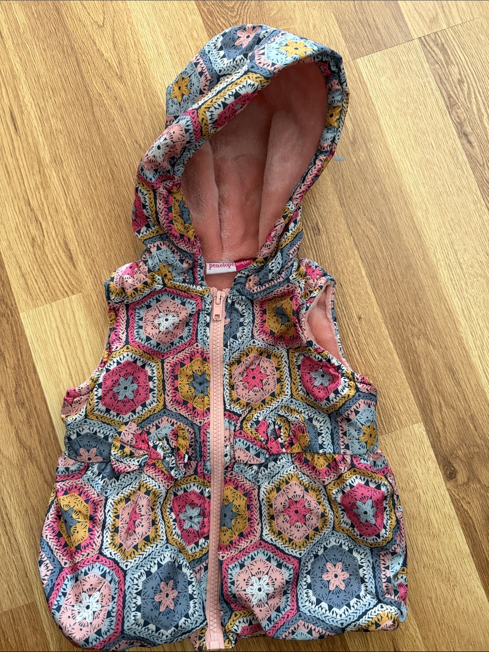 Penelope Mack Pink Hooded Quilted Vest with Multi Floral Hex Print Size 18m